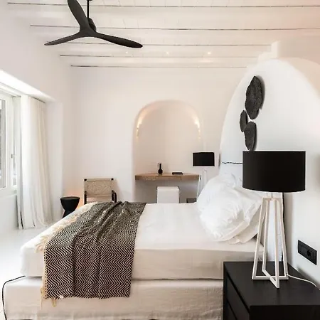 Tana * Ornos (Mykonos)